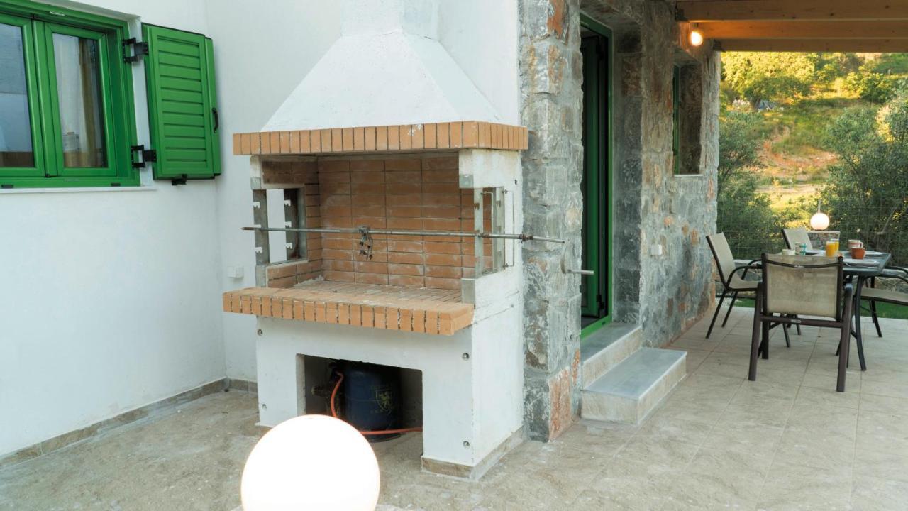 Villa Elia Lambiní エクステリア 写真